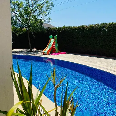 Villa Luxurious With Private Pool And Location In Fethiye